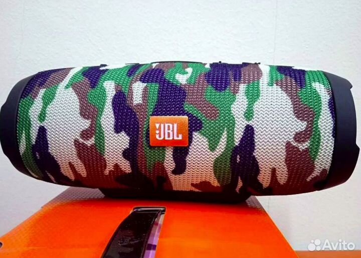 Колонка JBL