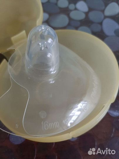 Накладки на грудь