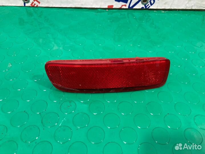 Отражатель / катафот в бампер правый Acura Rdx TB1