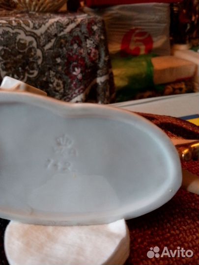 Купальщица фарфоровая