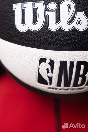 Баскетбольный мяч Wilson