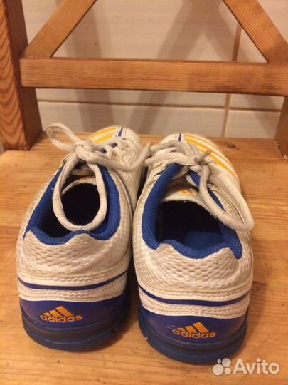 Сороконожки adidas р35,5