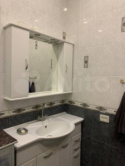 Дом 187 м² на участке 8,5 сот.