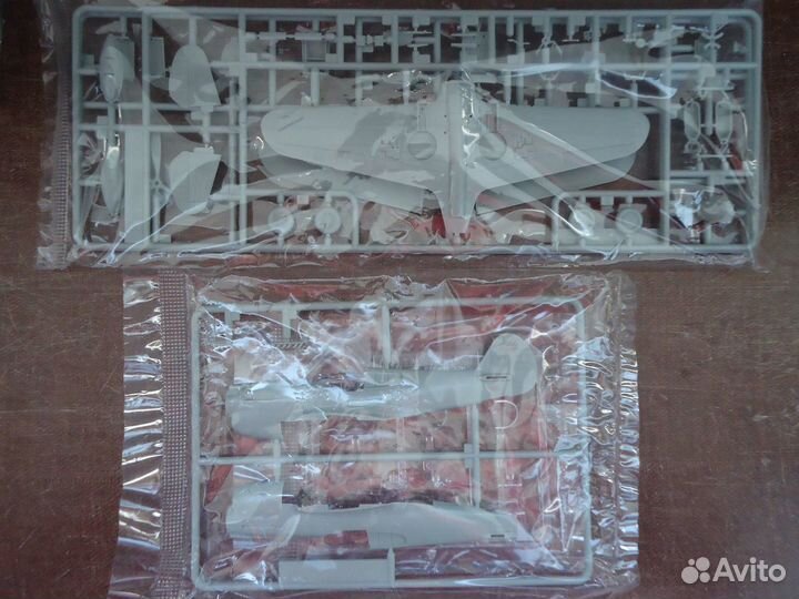 Сборная модель самолета P-40E warhawk 1/72