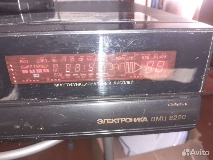 Видео магнитофон Электроника вмц 8220