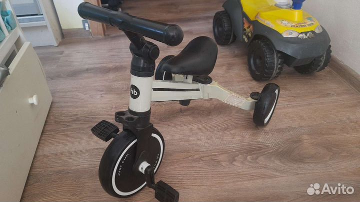 Велосипед, беговел Happy Baby Adventure