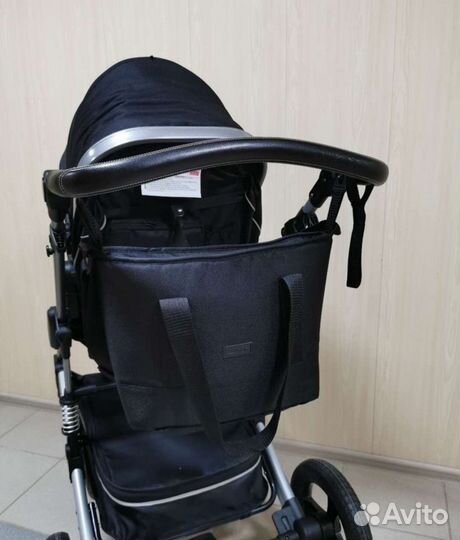 Коляска 2 в 1 Luxmom 558/ черный