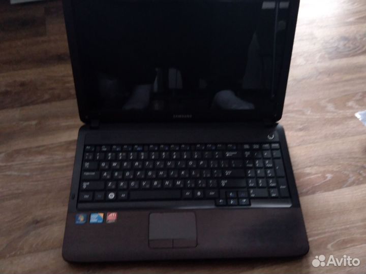 Ноутбук Samsung