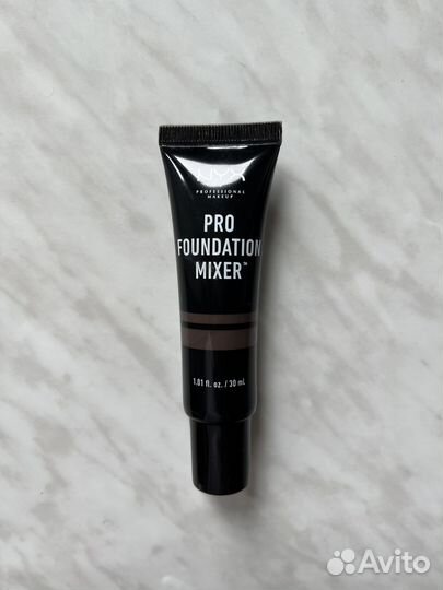Аджастер nyx pro foundation mixer