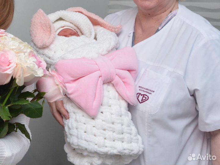 Костюм на выписку для девочки