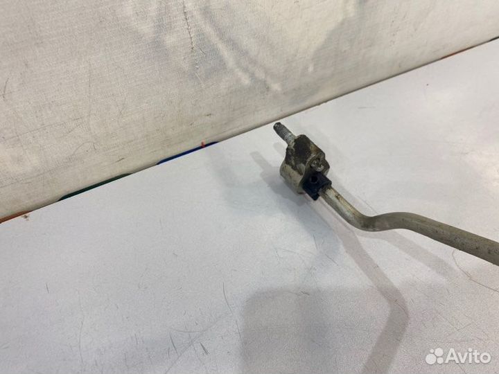 Трубка кондиционера (шланг) Land Rover Freelander