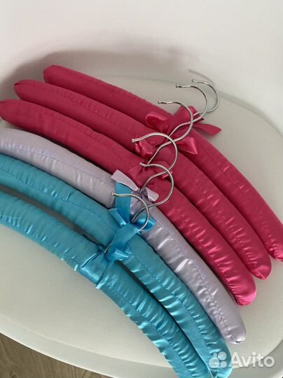 Вешалки для одежды