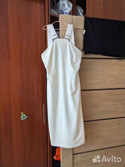 Victoria beckham платье