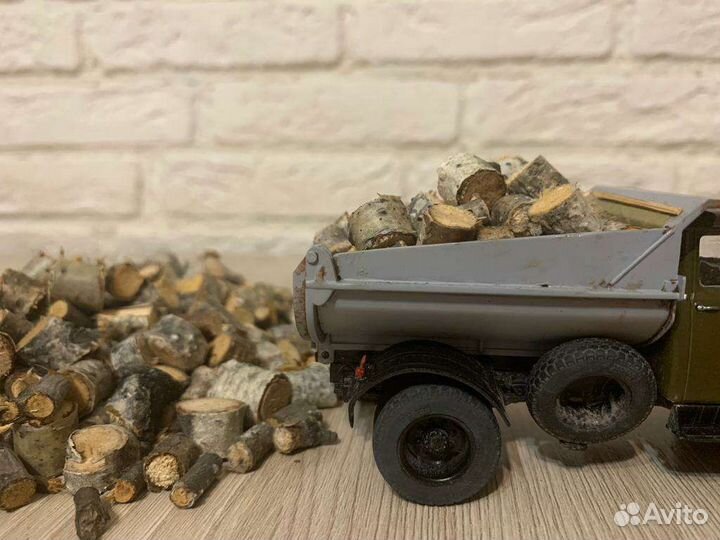 Дрова в масштабе 1:43 1:35