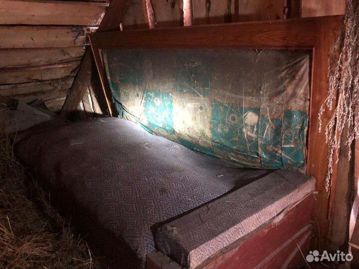 Диван Сталинский