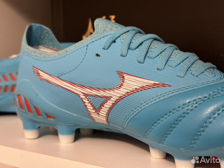 Футбольные бутсы Mizuno Morelia Neo