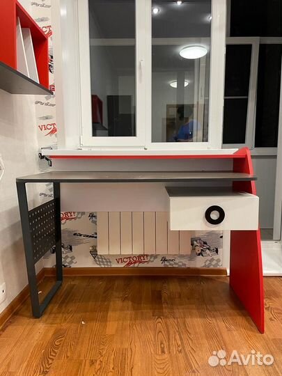 Комплект мебели для детской комнаты 