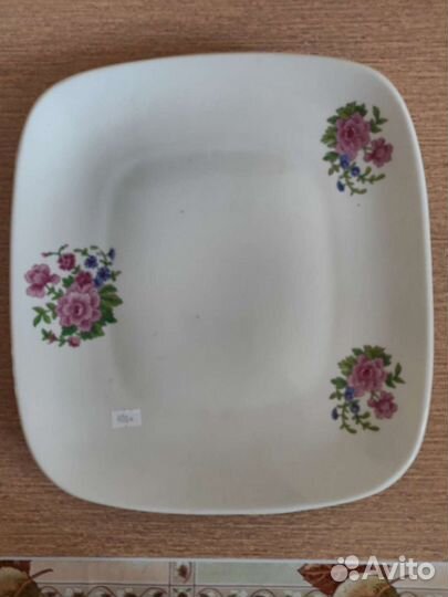 Посуда советская: салатник, вазы для фруктов, блюд