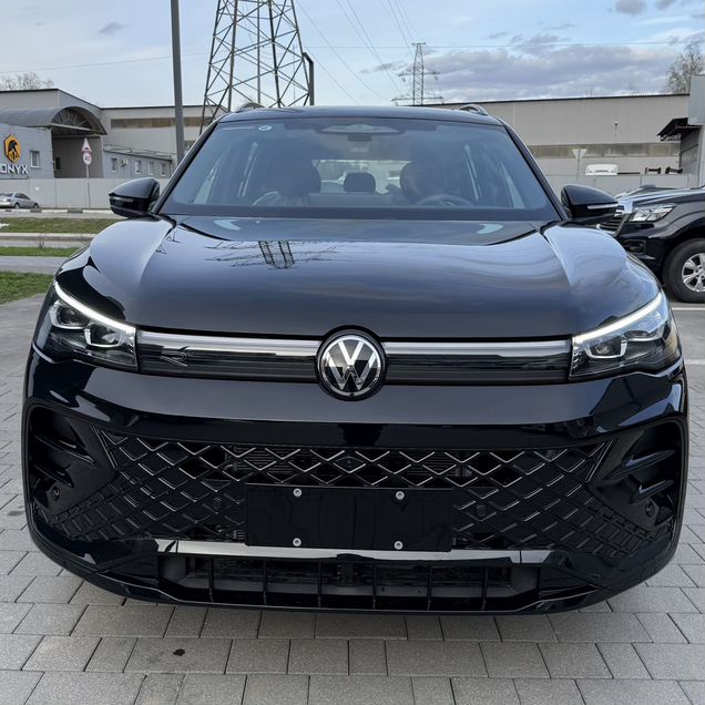 Volkswagen Tiguan L 2.0 AMT, 2026, 65 км