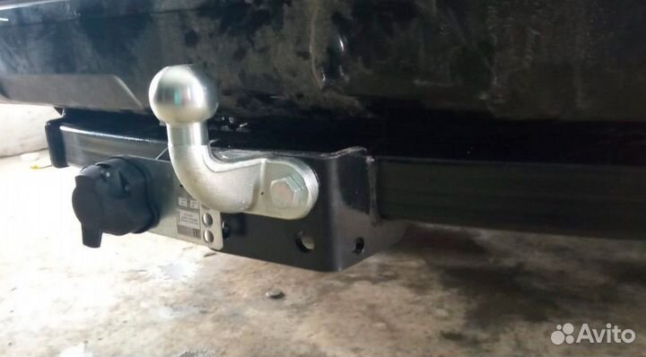 Фаркоп Leader Plus T113-F Toyota Land Cruiser Prad