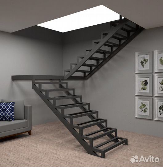 Лестница на металлокаркасе