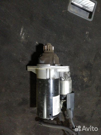 Стартер Volkswagen Passat B7 caxa 2012