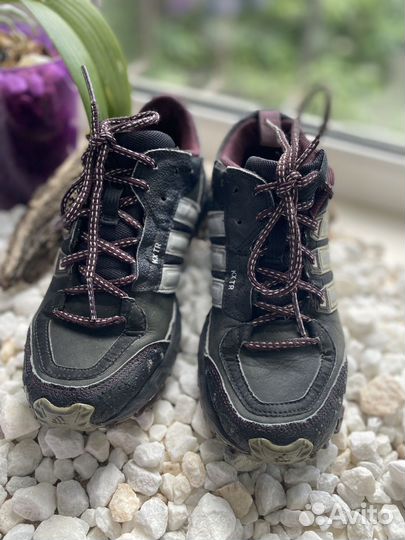 Кроссовки adidas оригинальные