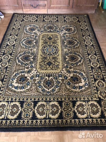 Ковер шерстяной