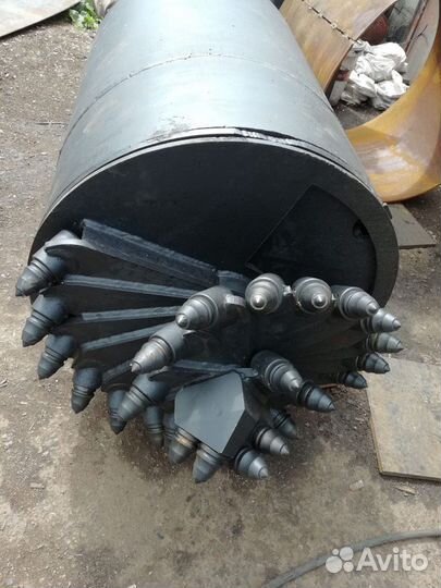 Ковшебур скальный двухзаходный KBF – 2KR 1350