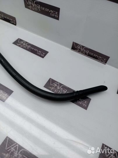 Новая трубка масляного щупа VAG EA 888 Gen2 CDA