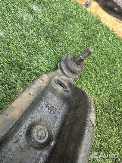 Рычаг верхний задний правый Suzuki Escudo/Grand