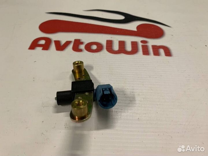 Датчик положения коленвала Renault Megane