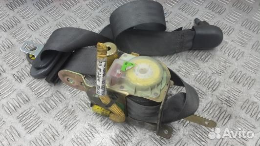 Ремень безопасности с пиропатроном сиденья передне