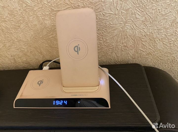 Беспроводной внешний аккумулятор+станция interstep