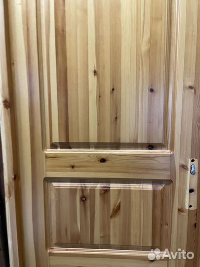 Дверь массив дерева с коробкой входная. Доставка