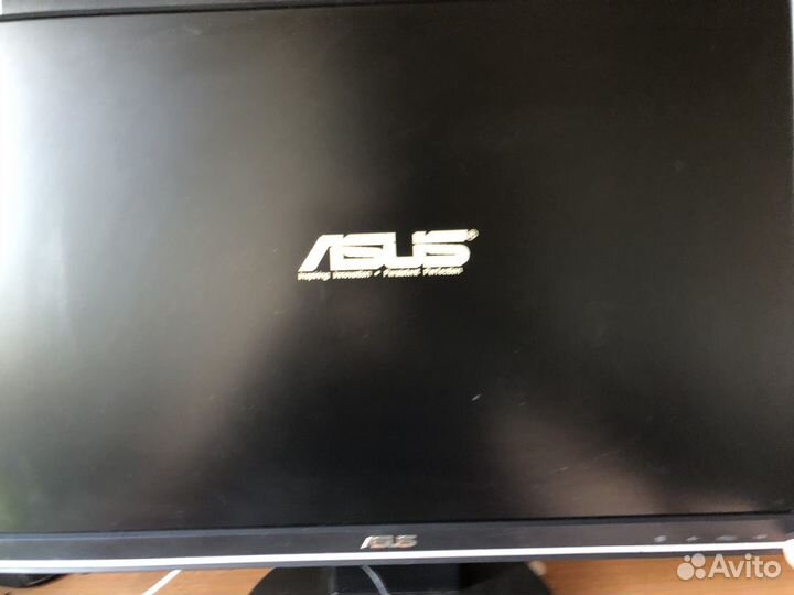 Монитор Asus