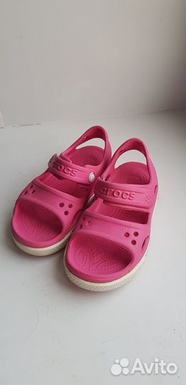 Продам сандали crocs