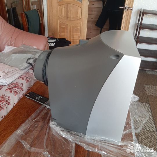 Телевизор samsung