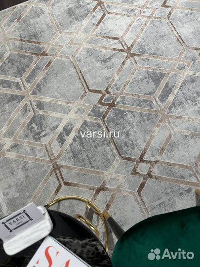 Ковер большой