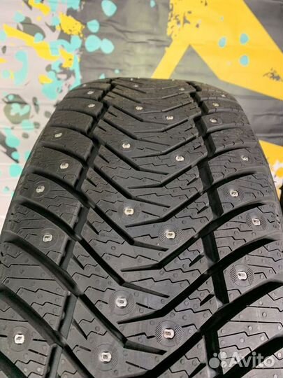 Yokohama IceGuard Stud IG65 255/65 R17 114T