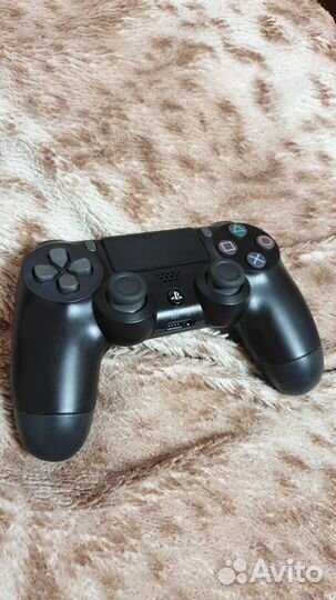 Геймпад sony dualshock 4 v2