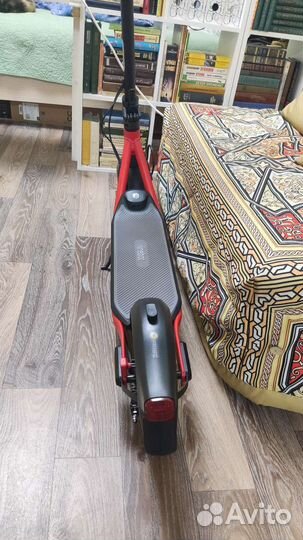 Электросамокат ninebot kickscooter d18u