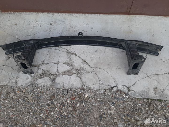 Усилитель переднего бампера bmw e90 e91