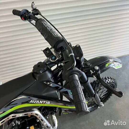 Мотоцикл питбайк Avantis KT-125 Basic 14/12