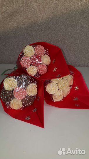 Шоколадные букеты из роз,гортензий,пионов,малинок