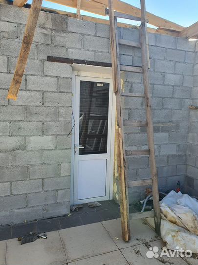 Пластиковые окна, алюминевые двери, рольставни б/у