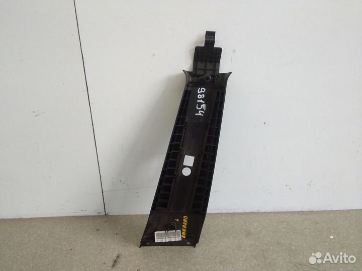 Обшивка средней стойки левая Geely emgrand EC7 200