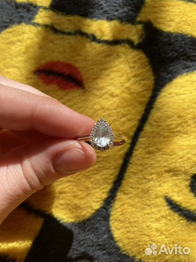 Серебренное кольцо женское