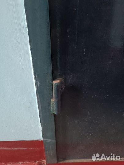 Дверь входная металлическая