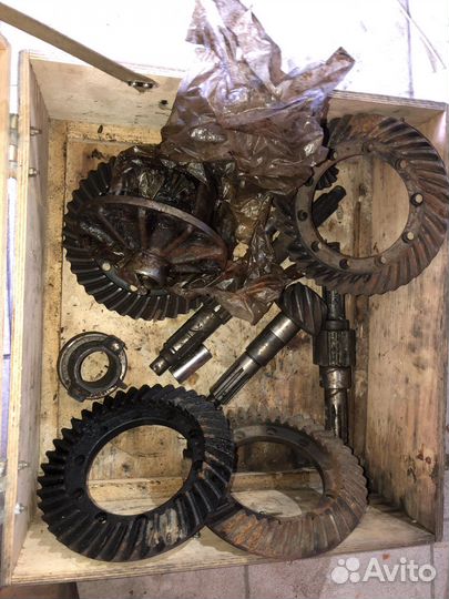 Коробка передач кпп 4-ст, Газ-24 Волга